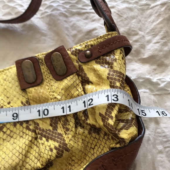 Yellow and brown handbag - Picture 7 of 9